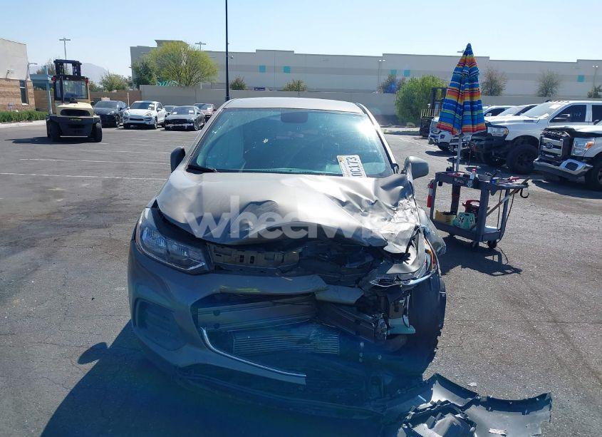 Photo 13 of 2020 Chevrolet Trax FWD LS (VIN KL7CJKSB3LB353522)