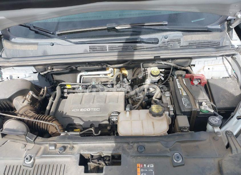 Photo 10 of 2018 Chevrolet Trax LS (VIN KL7CJKSB8JB574028)