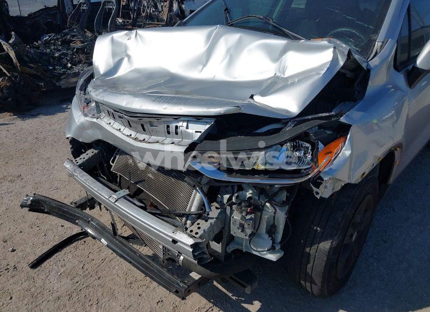 Photo 6 of 2020 Chevrolet Trax FWD LS (VIN KL7CJKSB8LB033001)