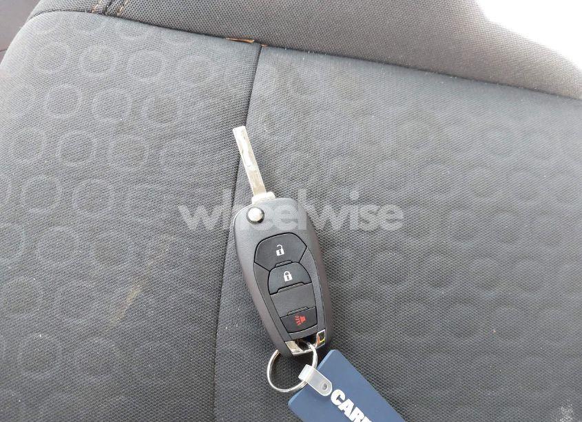 Photo 11 of 2021 Chevrolet Trax FWD LS (VIN KL7CJKSB8MB302437)