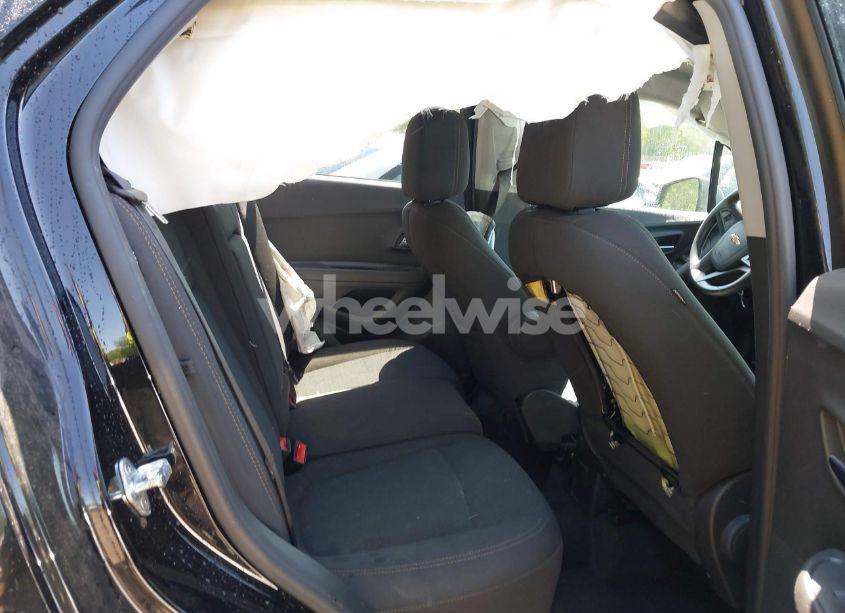 Photo 8 of 2020 Chevrolet Trax FWD LS (VIN KL7CJKSB9LB067027)