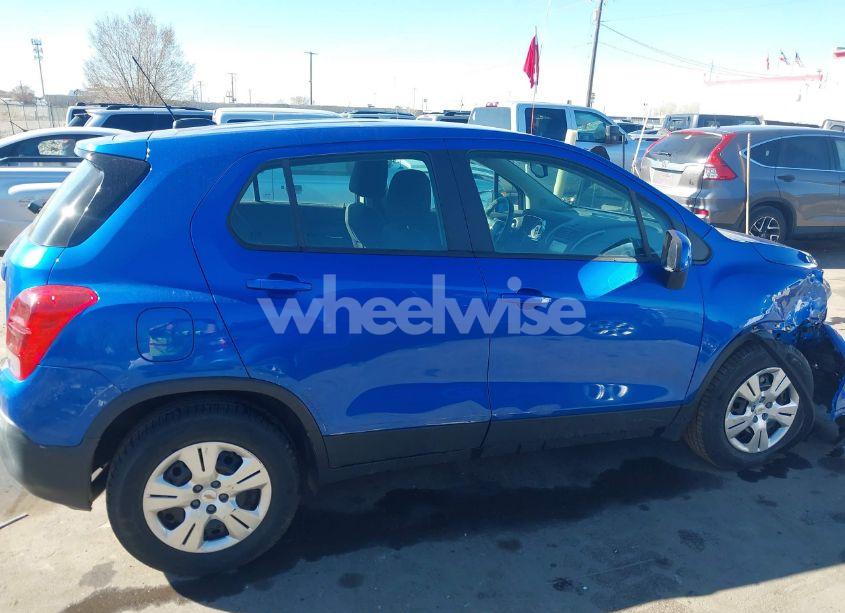 Photo 13 of 2016 Chevrolet Trax 1LS (VIN KL7CJKSBXGB570409)