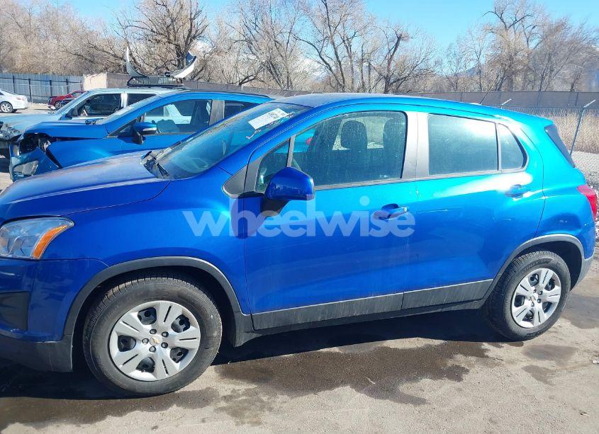Photo 14 of 2016 Chevrolet Trax 1LS (VIN KL7CJKSBXGB570409)