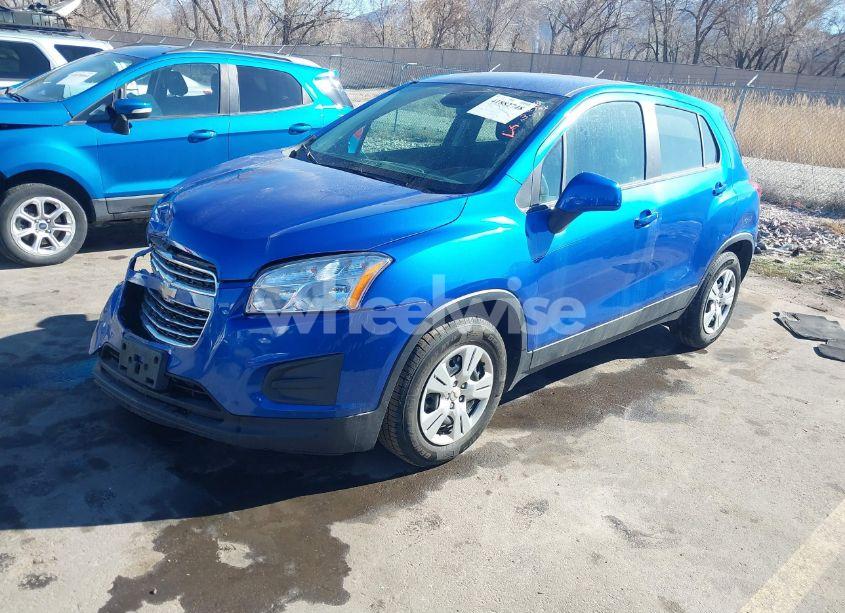 Photo 2 of 2016 Chevrolet Trax 1LS (VIN KL7CJKSBXGB570409)