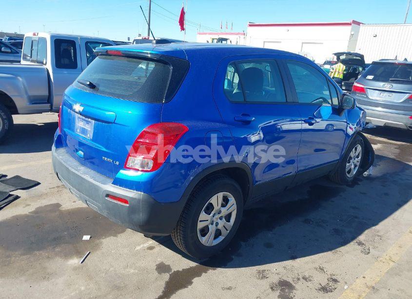 Photo 4 of 2016 Chevrolet Trax 1LS (VIN KL7CJKSBXGB570409)