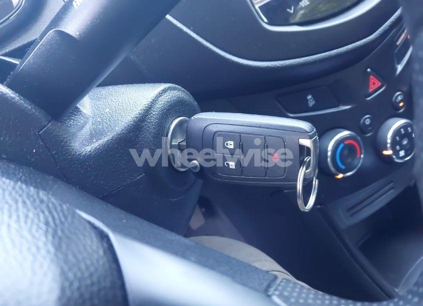 Photo 11 of 2016 Chevrolet Trax 1LS (VIN KL7CJKSBXGB759822)