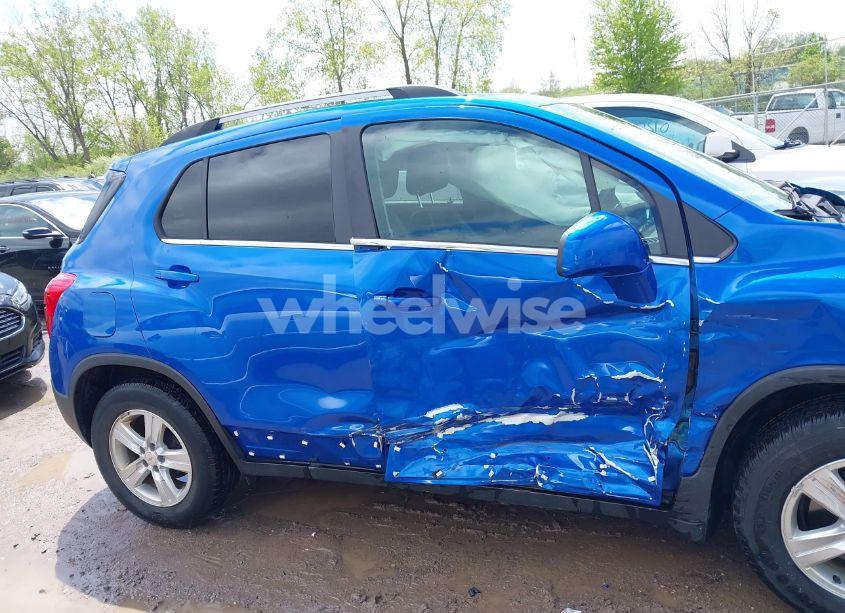 Photo 13 of 2016 Chevrolet Trax LT (VIN KL7CJLSB1GB740582)