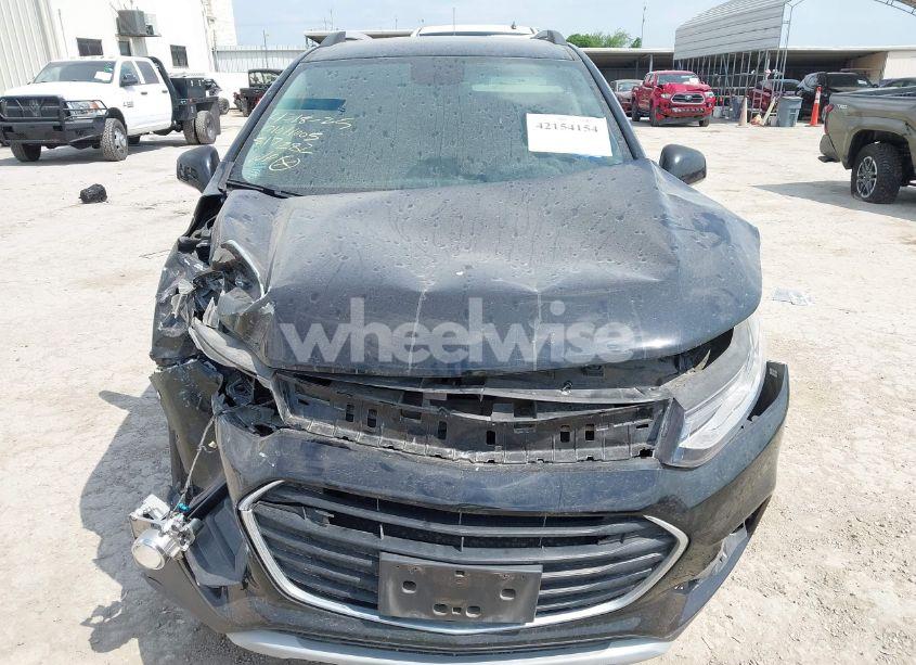 Photo 11 of 2019 Chevrolet Trax LT (VIN KL7CJLSB1KB817282)