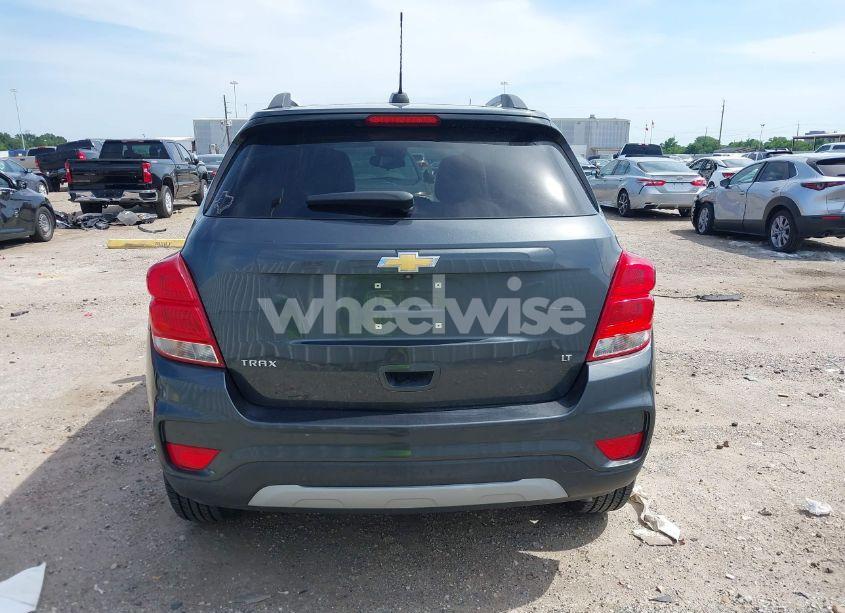 Photo 16 of 2018 Chevrolet Trax LT (VIN KL7CJLSB2JB626145)