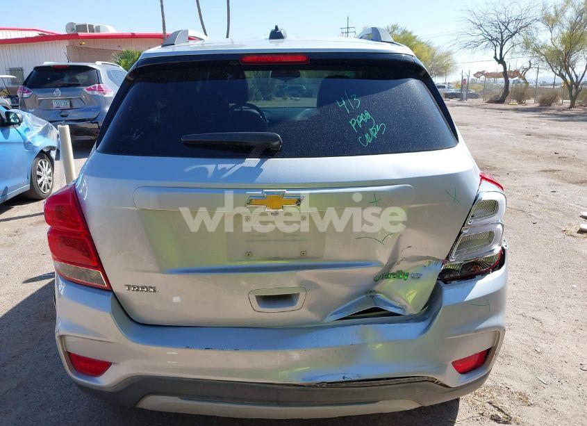 Photo 16 of 2019 Chevrolet Trax LT (VIN KL7CJLSB2KB721533)