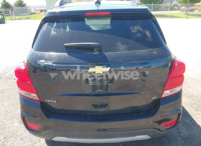 Photo 16 of 2019 Chevrolet Trax LT (VIN KL7CJLSB2KB789959)