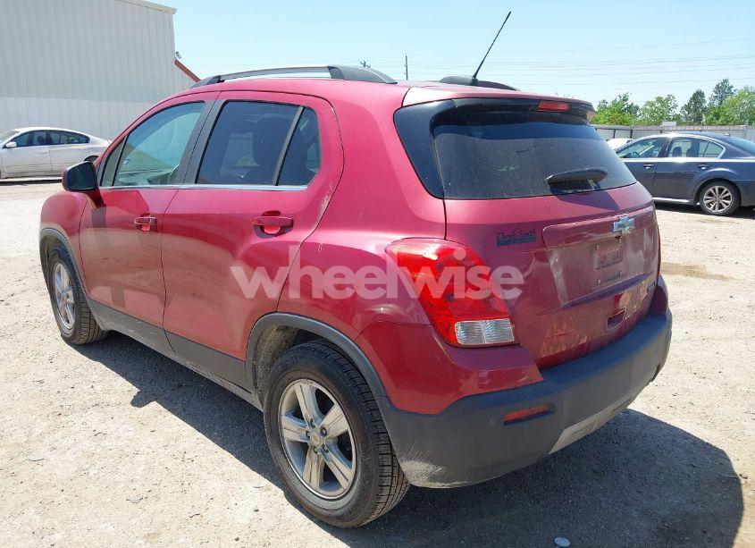 Photo 3 of 2015 Chevrolet Trax LT (VIN KL7CJLSB4FB071576)