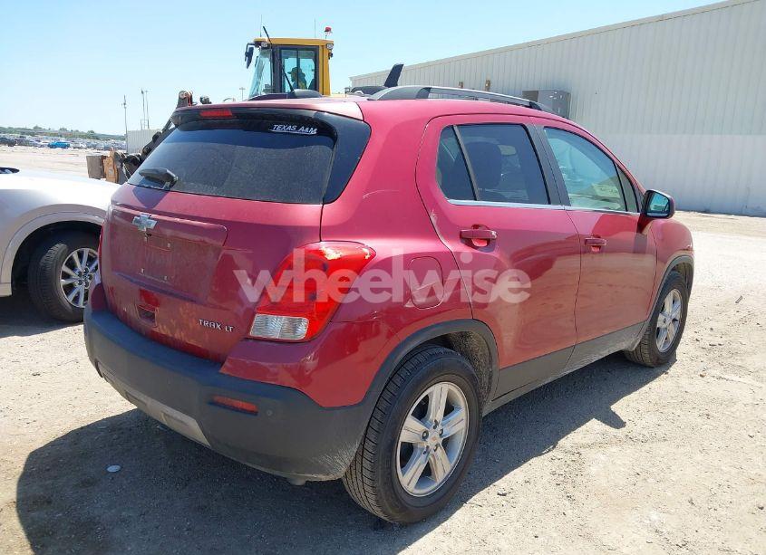 Photo 4 of 2015 Chevrolet Trax LT (VIN KL7CJLSB4FB071576)