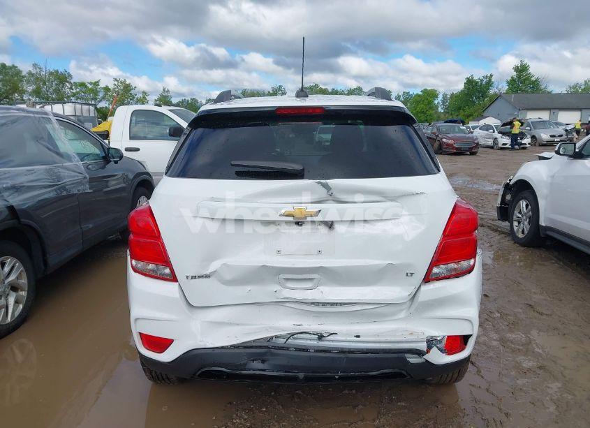 Photo 16 of 2020 Chevrolet Trax FWD LT (VIN KL7CJLSB4LB069208)