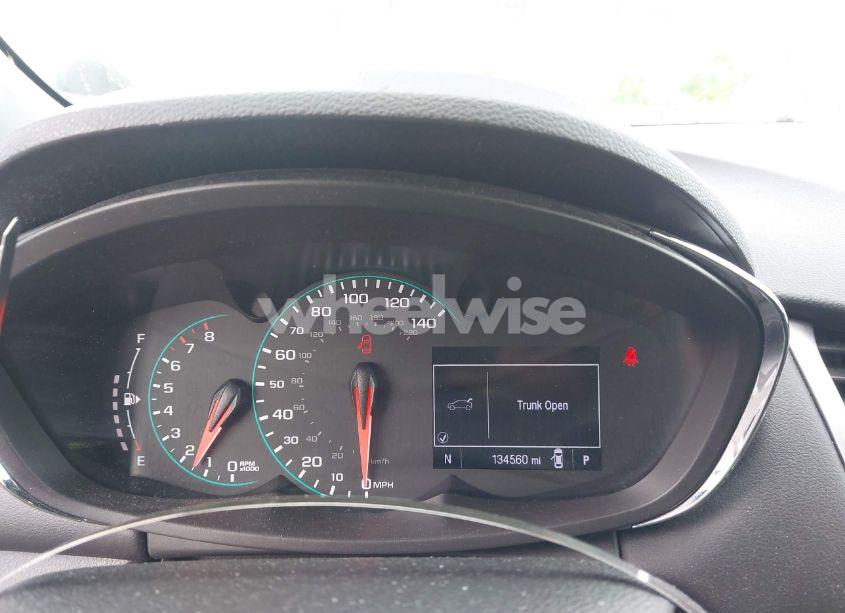 Photo 7 of 2020 Chevrolet Trax FWD LT (VIN KL7CJLSB4LB069208)