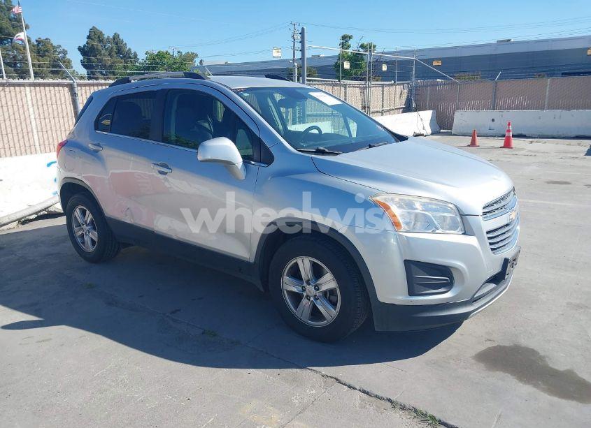 2016 Chevrolet Trax LT (VIN KL7CJLSB5GB689149) main photo