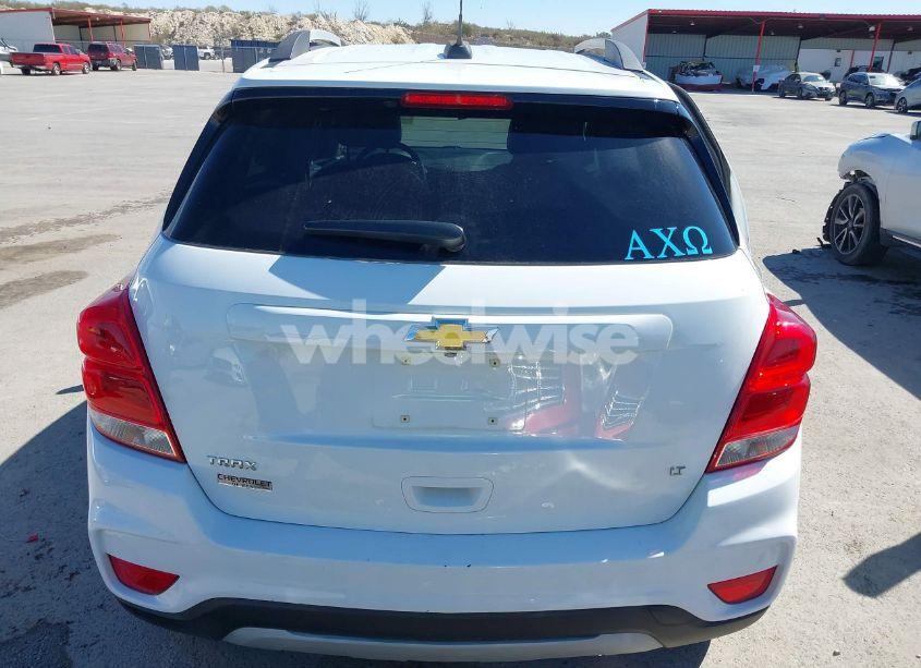 Photo 16 of 2019 Chevrolet Trax LT (VIN KL7CJLSB5KB849555)