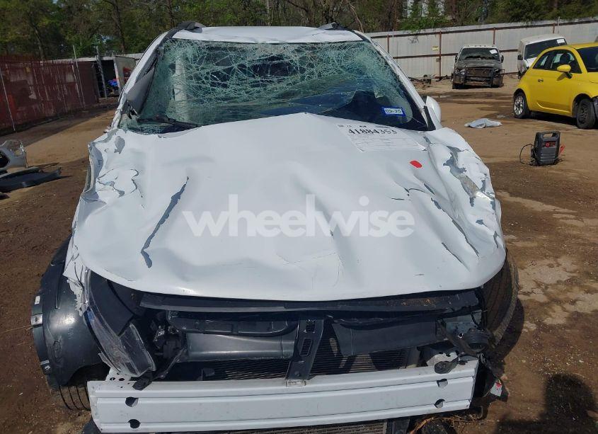 Photo 6 of 2020 Chevrolet Trax FWD LT (VIN KL7CJLSB5LB315103)