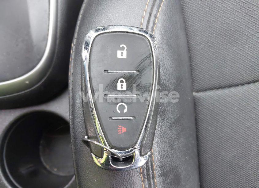 Photo 11 of 2020 Chevrolet Trax FWD LT (VIN KL7CJLSB5LB321953)