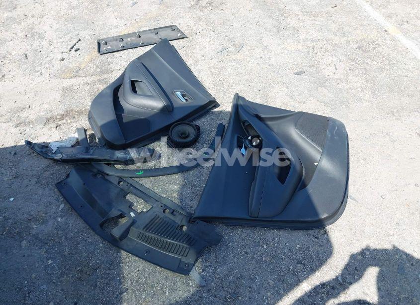 Photo 12 of 2021 Chevrolet Trax FWD LT (VIN KL7CJLSB5MB310193)