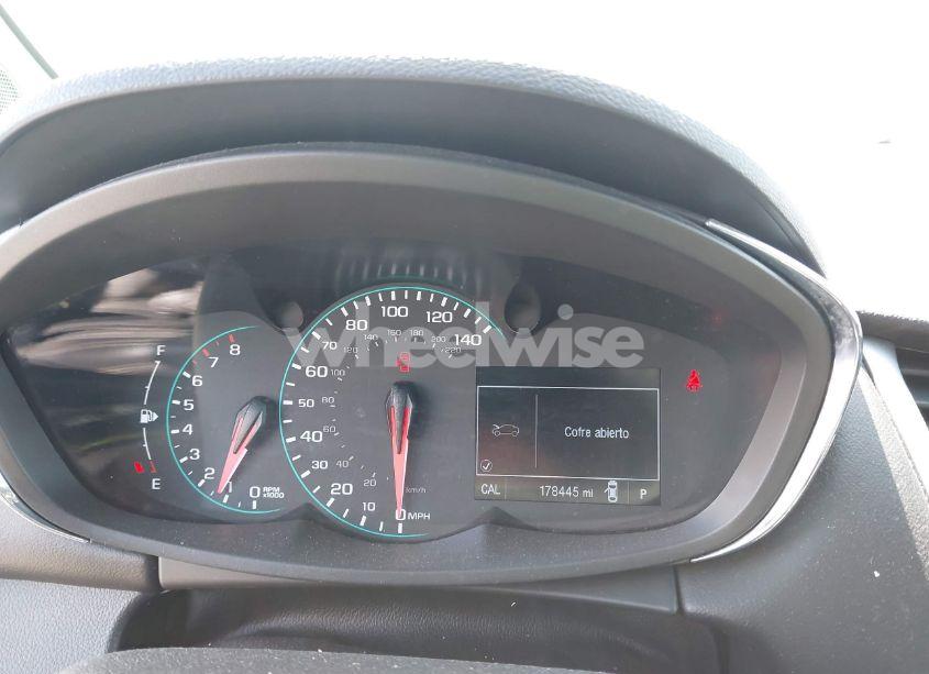 Photo 7 of 2021 Chevrolet Trax FWD LT (VIN KL7CJLSB5MB310193)