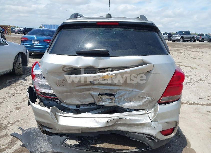 Photo 16 of 2017 Chevrolet Trax LT (VIN KL7CJLSB6HB166935)