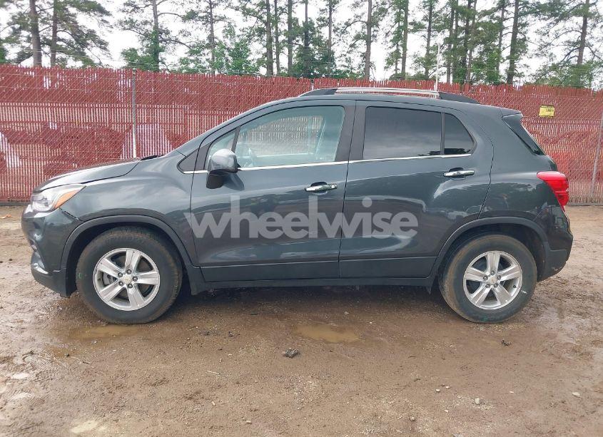 Photo 14 of 2018 Chevrolet Trax LT (VIN KL7CJLSB6JB675672)