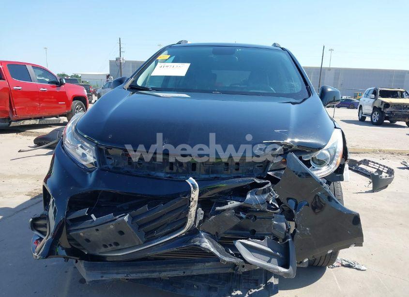 Photo 13 of 2019 Chevrolet Trax LT (VIN KL7CJLSB6KB956193)