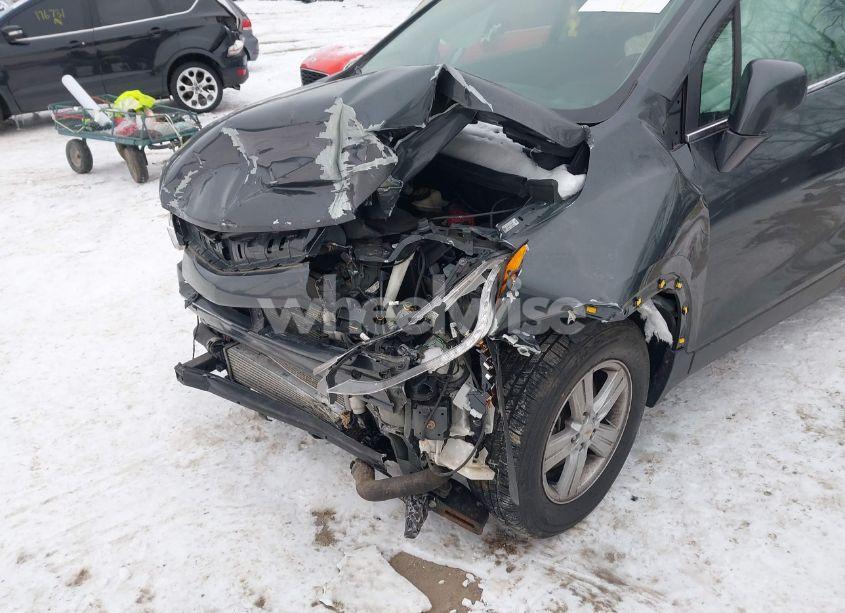 Photo 6 of 2017 Chevrolet Trax LT (VIN KL7CJLSB7HB161307)