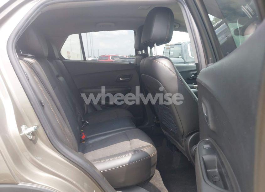 Photo 8 of 2020 Chevrolet Trax FWD LT (VIN KL7CJLSB7LB351195)