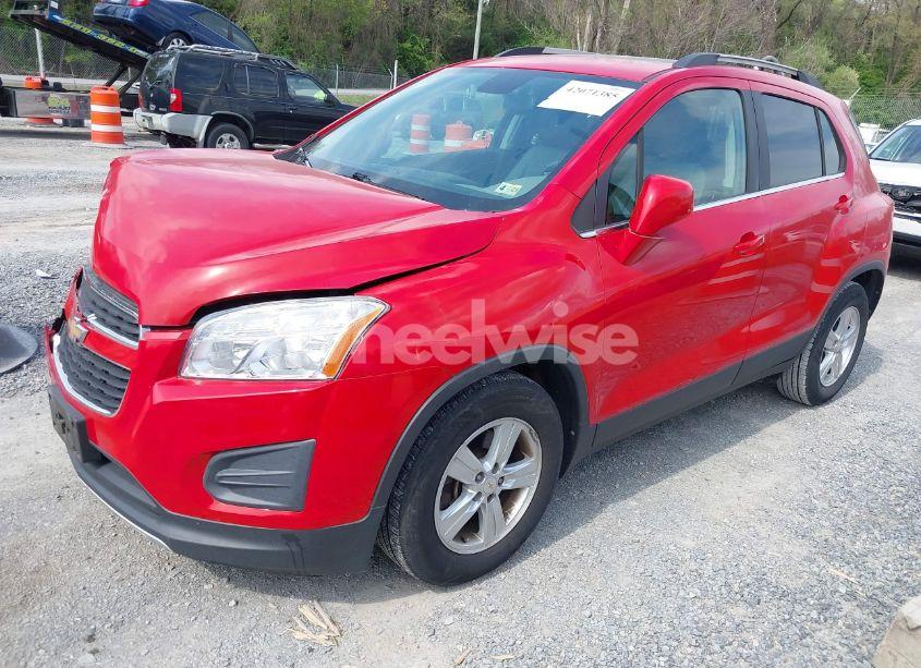 Photo 2 of 2015 Chevrolet Trax LT (VIN KL7CJLSB8FB085304)