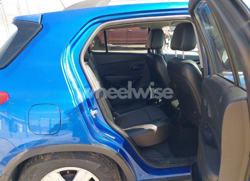 Photo 8 of 2016 Chevrolet Trax LT (VIN KL7CJLSB8GB535860)