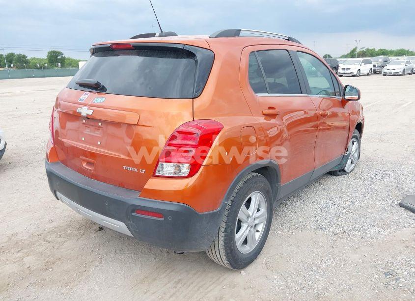 Photo 4 of 2016 Chevrolet Trax LT (VIN KL7CJLSB8GB723729)