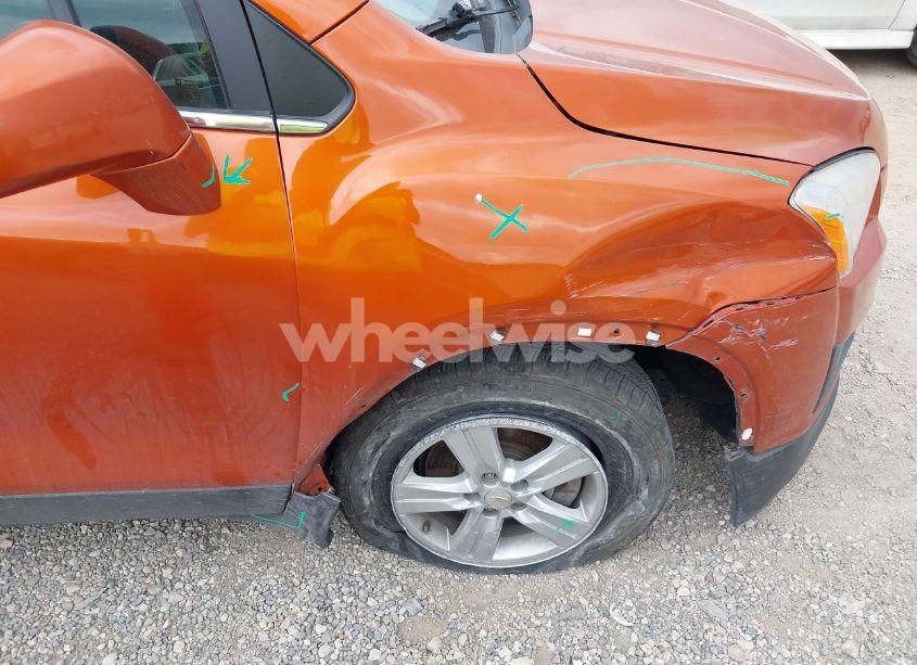 Photo 6 of 2016 Chevrolet Trax LT (VIN KL7CJLSB8GB723729)