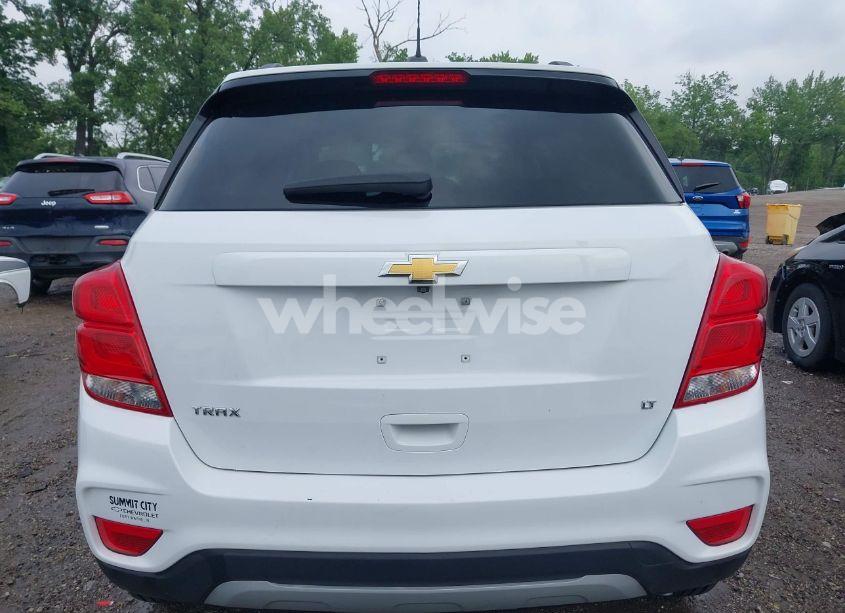 Photo 17 of 2019 Chevrolet Trax LT (VIN KL7CJLSB8KB912566)