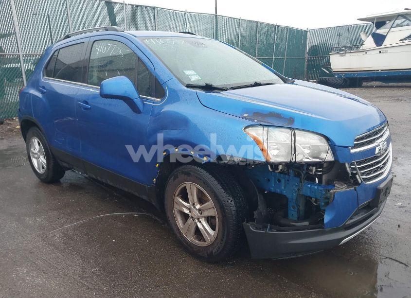 2016 Chevrolet Trax LT (VIN KL7CJLSB9GB569824) main photo