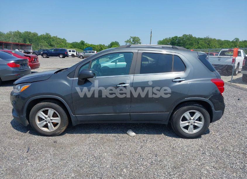 Photo 14 of 2017 Chevrolet Trax LT (VIN KL7CJLSB9HB201239)