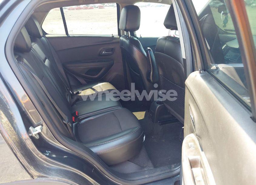 Photo 8 of 2017 Chevrolet Trax LT (VIN KL7CJLSB9HB201239)