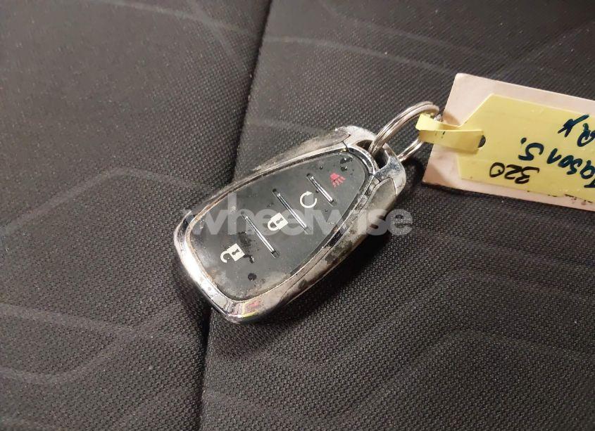 Photo 11 of 2019 Chevrolet Trax LT (VIN KL7CJLSB9KB903147)