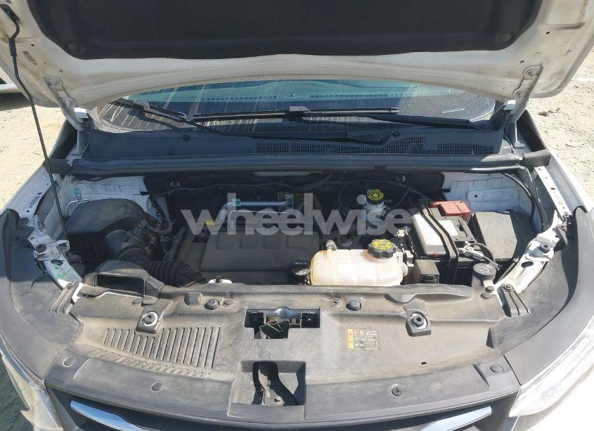 Photo 10 of 2020 Chevrolet Trax FWD LT (VIN KL7CJLSB9LB316058)