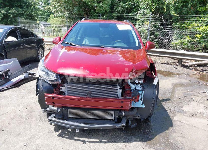 Photo 13 of 2021 Chevrolet Trax FWD LT (VIN KL7CJLSB9MB329555)