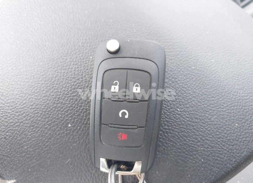 Photo 11 of 2015 Chevrolet Trax LT (VIN KL7CJLSBXFB059478)