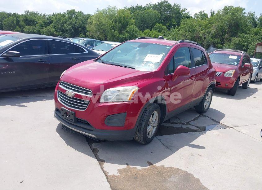 Photo 2 of 2015 Chevrolet Trax LT (VIN KL7CJLSBXFB153599)