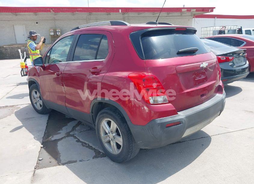 Photo 3 of 2015 Chevrolet Trax LT (VIN KL7CJLSBXFB153599)