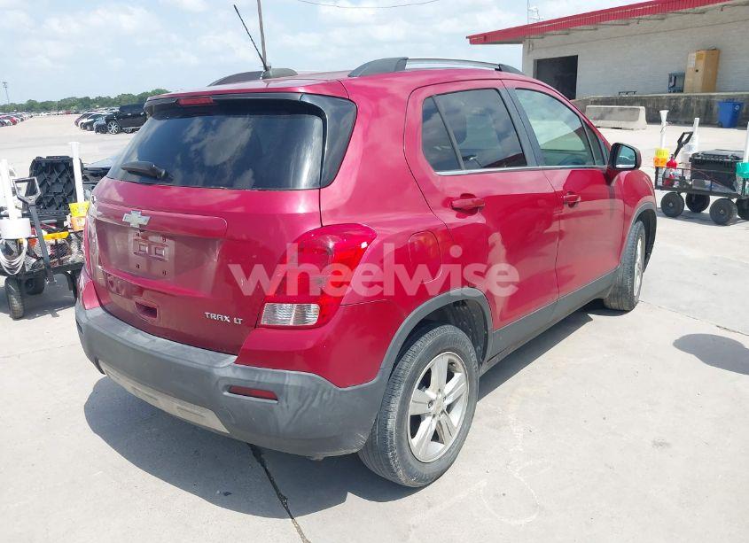 Photo 4 of 2015 Chevrolet Trax LT (VIN KL7CJLSBXFB153599)