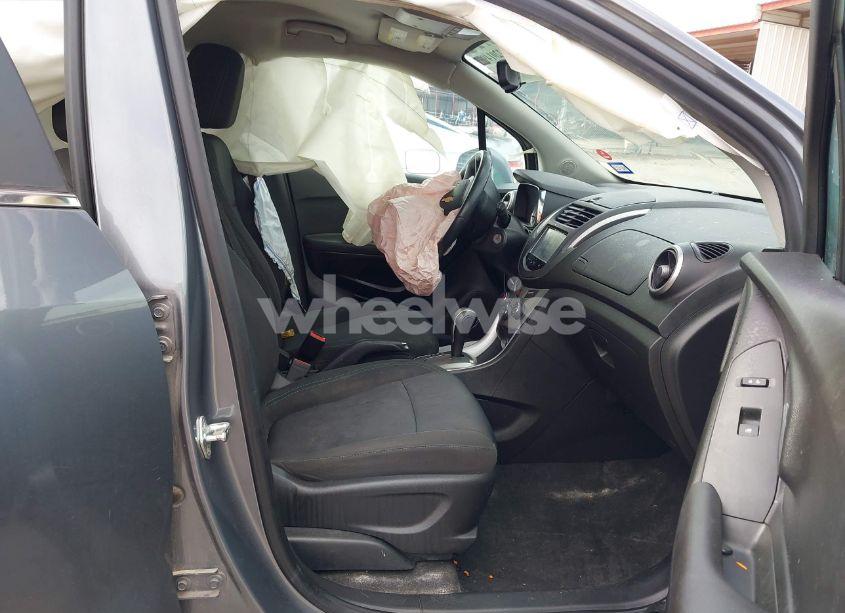 Photo 5 of 2015 Chevrolet Trax LT (VIN KL7CJLSBXFB156096)