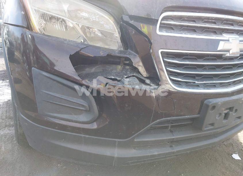 Photo 6 of 2015 Chevrolet Trax LT (VIN KL7CJLSBXFB182617)