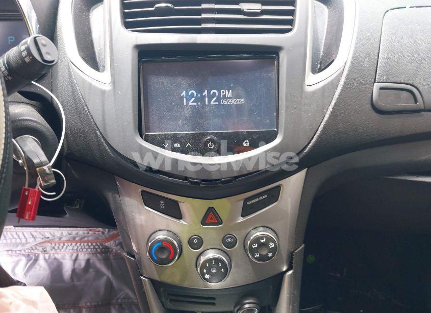 Photo 17 of 2015 Chevrolet Trax LT (VIN KL7CJLSBXFB215342)