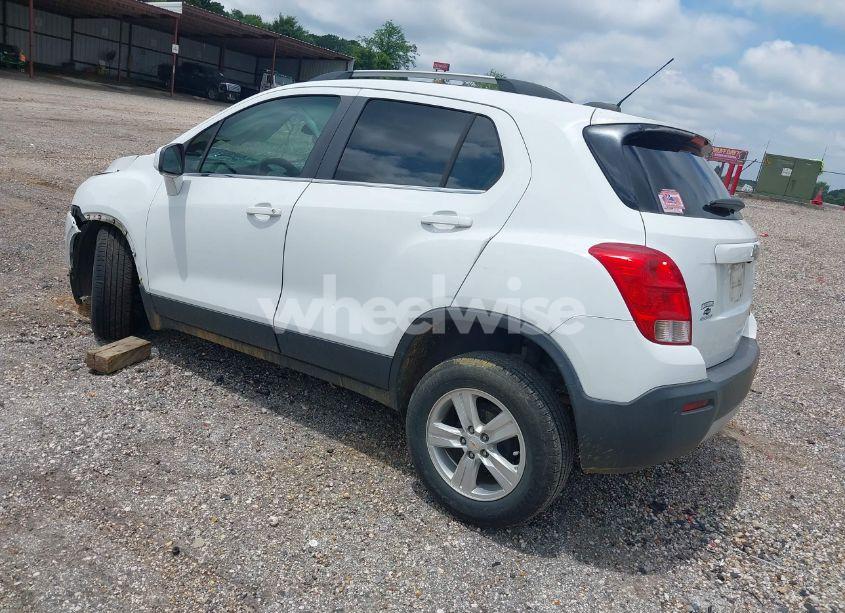 Photo 3 of 2015 Chevrolet Trax LT (VIN KL7CJLSBXFB215342)