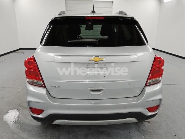 2021 CHEVROLET TRAX 1LT (VIN KL7CJLSM2MB374452) main photo